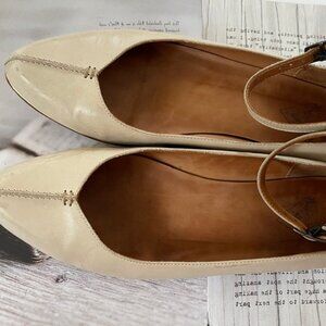 JOHN FLUEVOG Cream Colored Leather Ankle Strap Flats: Size 9; Retailed for $349!